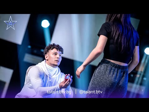 Видео: Предложение за брак на сцената на България Търси Талант 2021