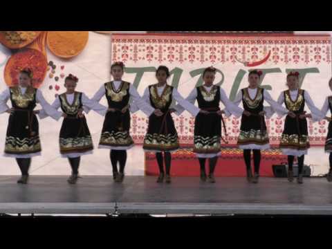 Видео: Детски ансамбъл "Разметанче" град Бобов дол на Табиет феста в Дупница. HD