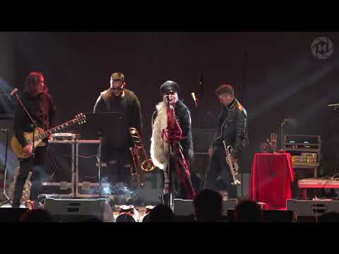 Видео: Наргиз на дне города Фрязино