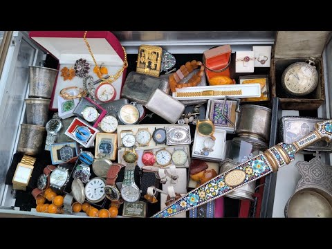 Видео: СЕРЕБРО, ЗОЛОТО и уникальные АНТИКВАРные НАХОДКИ на БАРАХОЛКЕ 💰