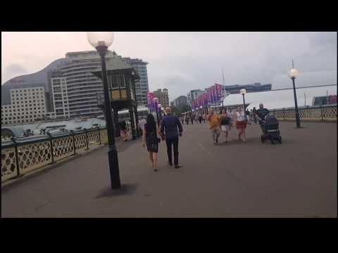 Видео: Женщины Австралии  \ Какие они?