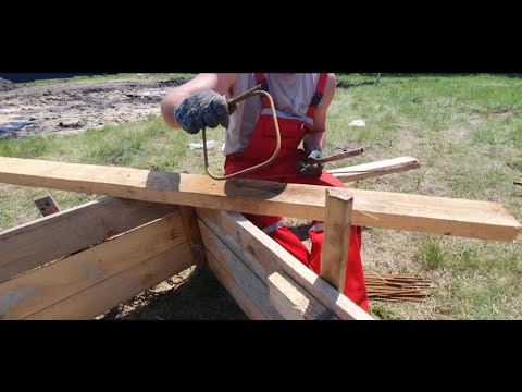 Видео: Как гнуть арматуру без специального инструмента