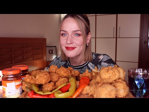 Видео: MUKBANG | Хрустящие острые крылышки и ножки, как в KFC | crispy wings не ASMR