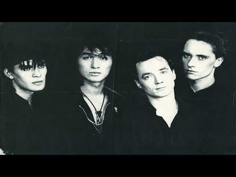 Видео: Кино (Виктор Цой) - Говновоз (Udio AI)