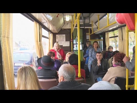 Видео: Есть повод. Поэтический автобус проехал по Солигорщине