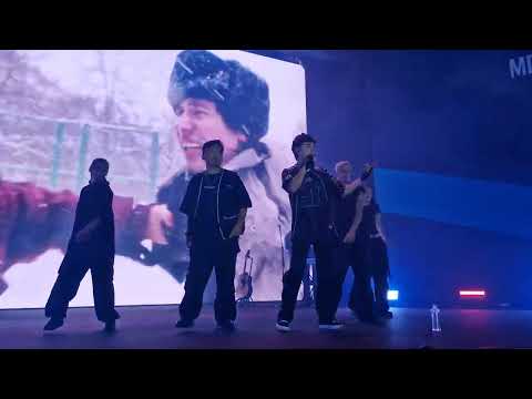 Видео: Amirchik - Розовый вечер | Москва 2030 - Лужники | 4.08.2024