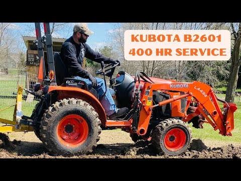 Видео: KUBOTA B2601 400-часовое обслуживание