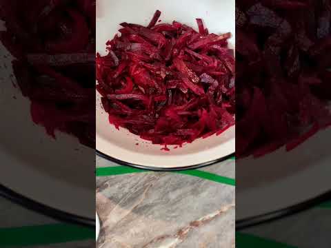 Видео: как быстро приготовить ленивую селёдку под шубой, готовить быстро, получается вкусно, без заморочек