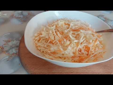 Видео: Самый Простой и Вкусный Салат из Белокочанной капусты.