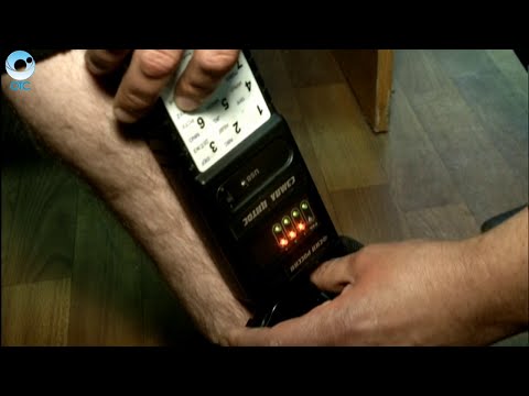 Видео: Браслет вместо арестантской робы. За какие преступления отбывают срок не в тюрьме, а дома?