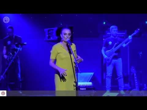 Видео: Елена Ваенга. БКЗ Октябрьский 24.09.2016. Первое отделение.