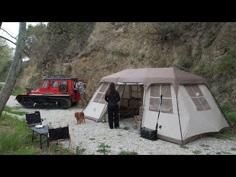 Видео: 3-КОМНАТНЫЙ КЕМПИНГ НА ГУСЕНИЧНОМ АВТОМОБИЛЕ