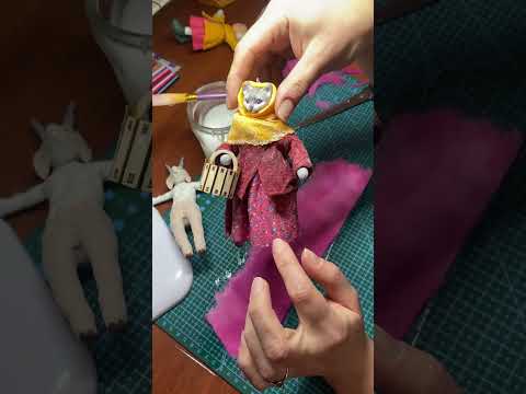 Видео: Юбка для ватной игрушки. Самый легкий способ.  Часть 1