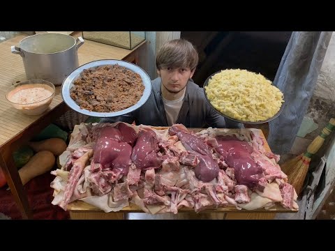 Видео: ЖАРКОЕ ИЗ ЯЗЫКА И ПЕЧЕНИ | МЯСОКОМБИНАТ | БАЗА КОРМИТ