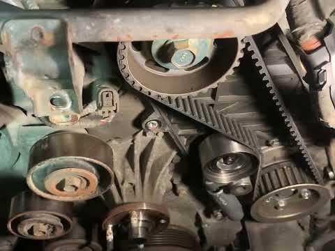 Видео: Метки ремня ГРМ Toyota 2.5 TD 2KD-FTV