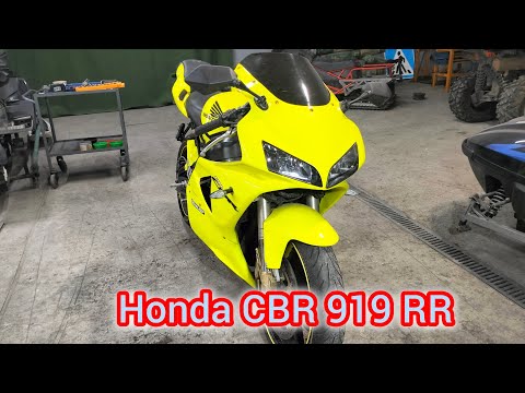 Видео: Honda CBR 919 RR. Ремонт КПП Хонда.