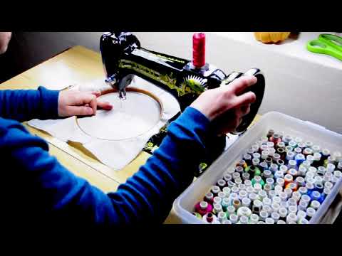 Видео: Ние с иглите. Как да бродираме на крачна шевна машина. Стъпка Втора.