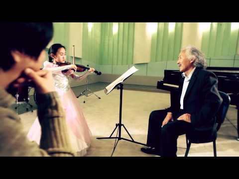 Видео: Елена Әбдіхалықова. Доспен қоштасу.