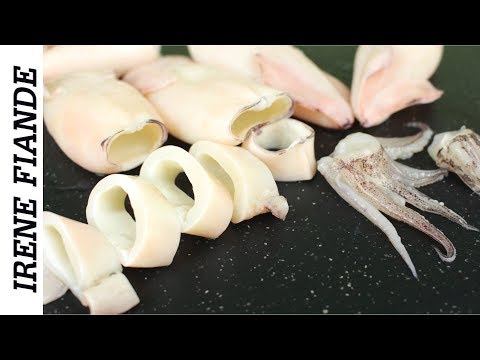 Видео: ЛАЙФХАК #4. Два способа Как Просто и Быстро почистить КАЛЬМАРОВ