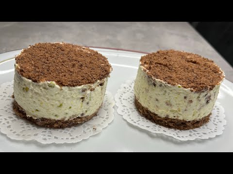 Видео:  «Нежные шоколадные пирожные с маскарпоне и фисташками»