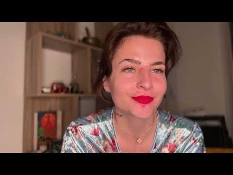 Видео: 🌙 Он думает о тебе намного больше, чем признает даже сам себе… Таро: что у него внутри? Посмотрим ❤️