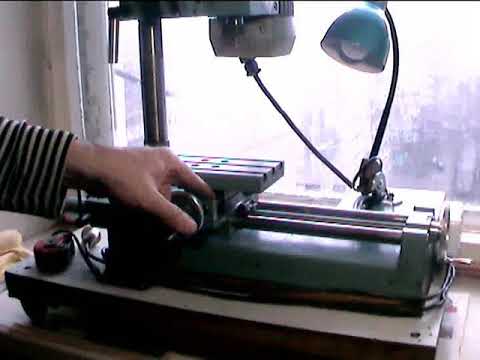 Видео: Токарный станок Универсал 2  Особенности фрезерного стола