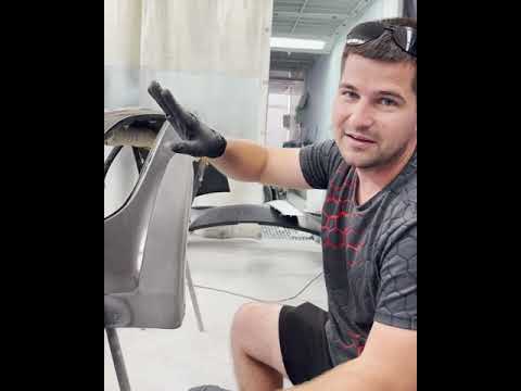 Видео: Показываю, как я счищаю царапины на бампере. Не понимаю, зачем их шпатлевать?