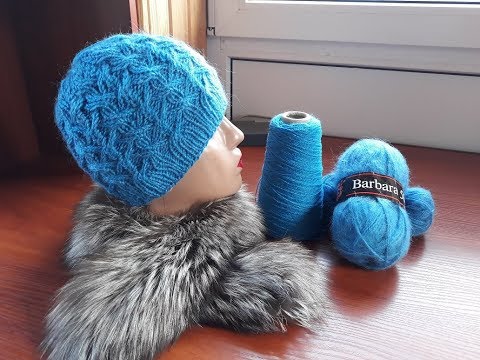Видео: Шапка спицами узором из перекрещенных петель. Часть 3.