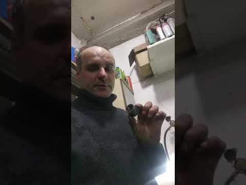 Видео: Ремонт рулевой рейки Ланцер 10 , замена правой втулки