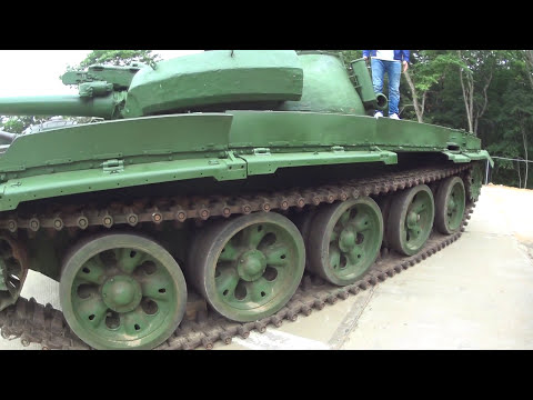 Видео: Остров Русский. Забираемся в Танки и БМД Ворошиловской батареи #вспышкавтанке