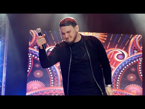 Видео: Рустам Нахушев  - А ты на свидание | Концертный номер