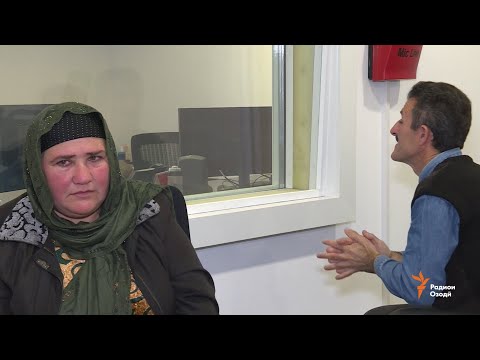Видео: Намоиши ноболиғи муттаҳам бо куштор волидонро нороҳат кардааст