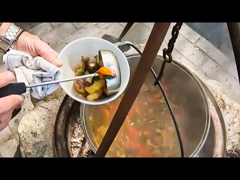 Видео: Наваристый суп из дикой утки на пиве. Как правильно готовить шулюм?