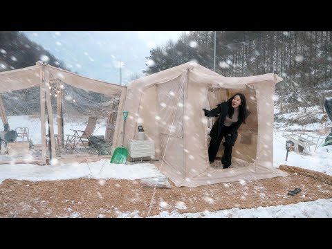 Видео: ❄️Расширяем кухонное пространство в уютной палатке на снегу | кемпинг в снегу
