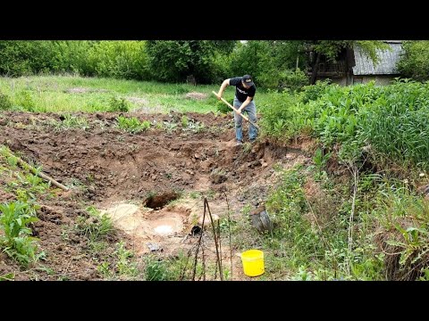 Видео: Копаю пруд в саду на глине, для разведения рыбы. Глиняный замок