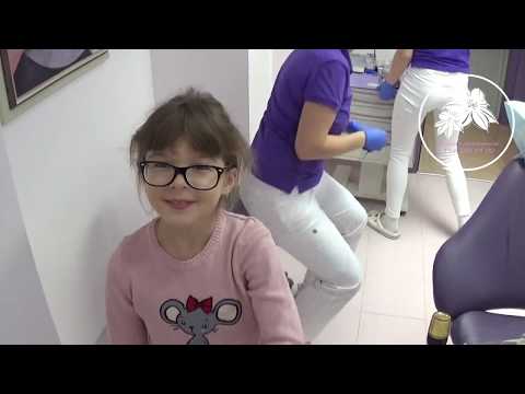 Видео: Детская профгигиена полости рта. Наши маленькие пациенты Даша и Миша сняли видео о клинике