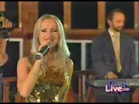 Видео: Весела - Виевска фолк група : Нежна и красива