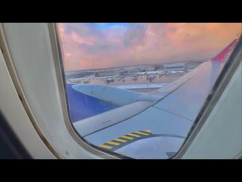 Видео: Взлет из Шереметьево. Вид из пассажирского салона