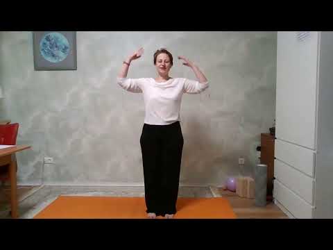 Видео: Утренняя зарядка 04.11.2025