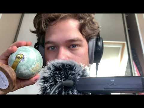 Видео: АСМР | Звуки рта от уха до уха / ASMR | Mouth sounds from ear to ear