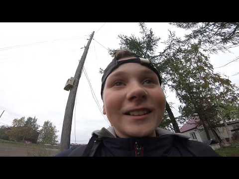 Видео: Виктор с Другом развлекаются на рыбалке.