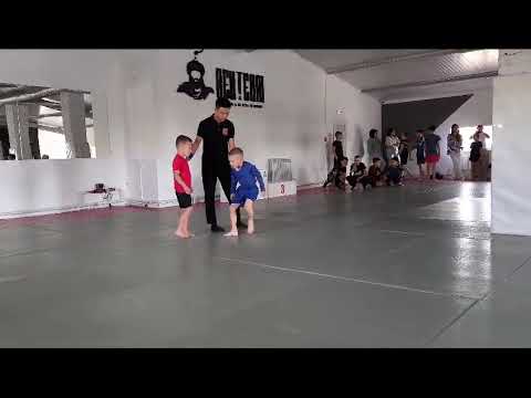 Видео: Чемпионат клуба! борьба с одноклубником