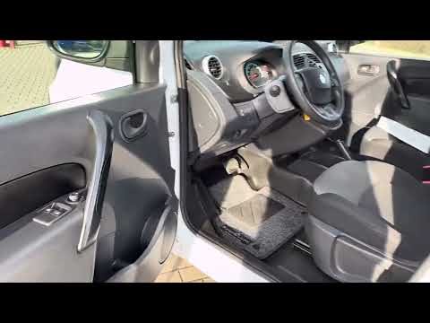 Видео: Такого авто в нас ще не було !!! Renault Kangoo Z.E  2022 року з тяговою батареєю 33 kW!!!