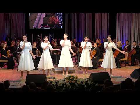 Видео: Образцовый эстрадный ансамбль Серпантин - Это Русь