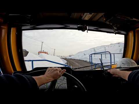 Видео: на БЕЛАЗЕ