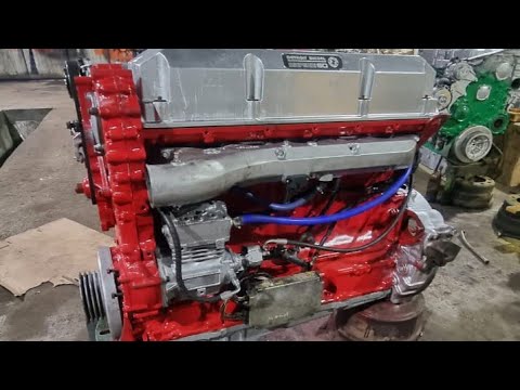 Видео: Камминсодетройт  RED )))  модель BK 12.7 без егр который с  завода 500л.с.  мотор в продаже...сборка