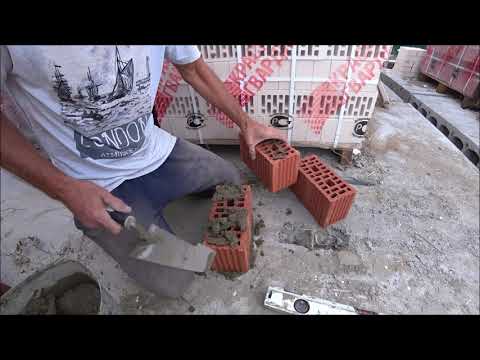 Видео: №1. Кладка кирпича в плоскость.