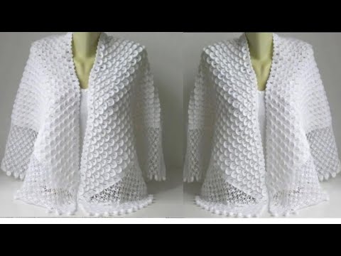 Видео: Элегантная треугольная шаль для зимы, связанная крючком с характерным узором, шаг за шагом, повто...