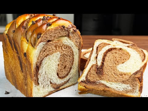 Видео: Шоколадный молочный хлеб – сладкий, мягкий и неотразимо вкусный