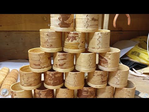 Видео: Стакан из бересты
